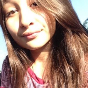 Meet your Posher, Evette